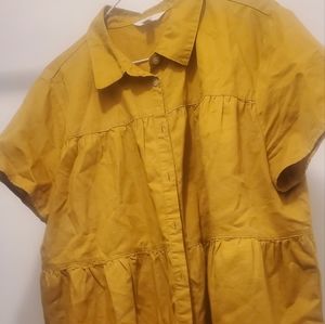 Womans short sleeve shirt XL